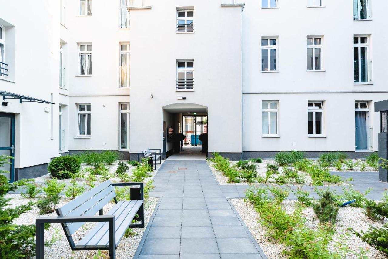 Apartamenty Pamiatkowa 11, 2 Rooms, Self Check In 24H Poznań Kültér fotó