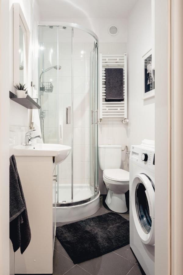 Apartamenty Pamiatkowa 11, 2 Rooms, Self Check In 24H Poznań Kültér fotó