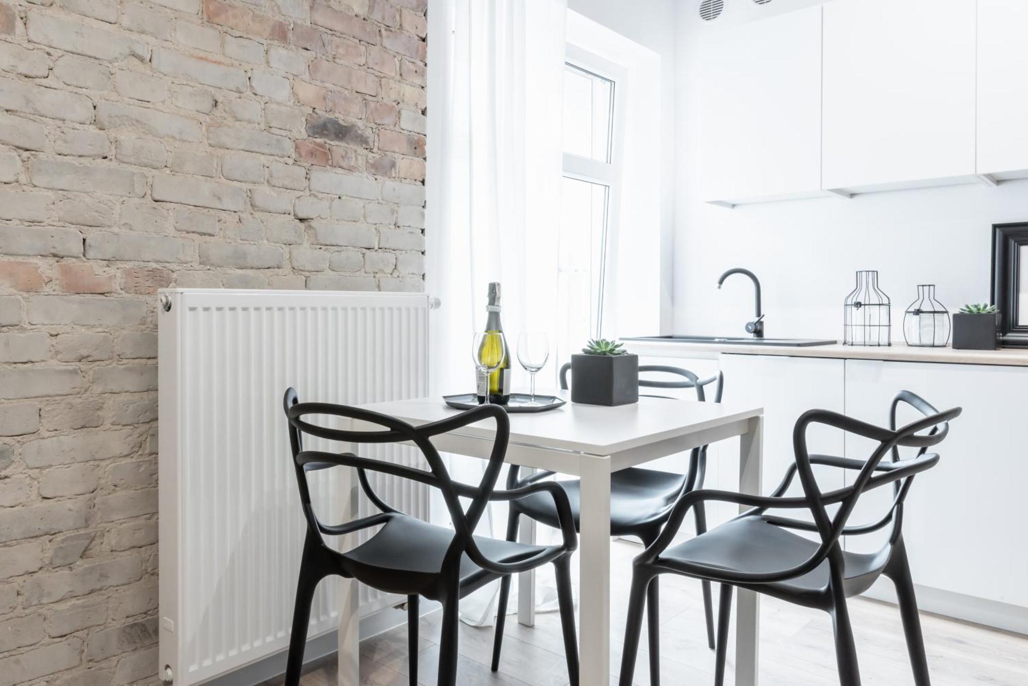 Apartamenty Pamiatkowa 11, 2 Rooms, Self Check In 24H Poznań Kültér fotó