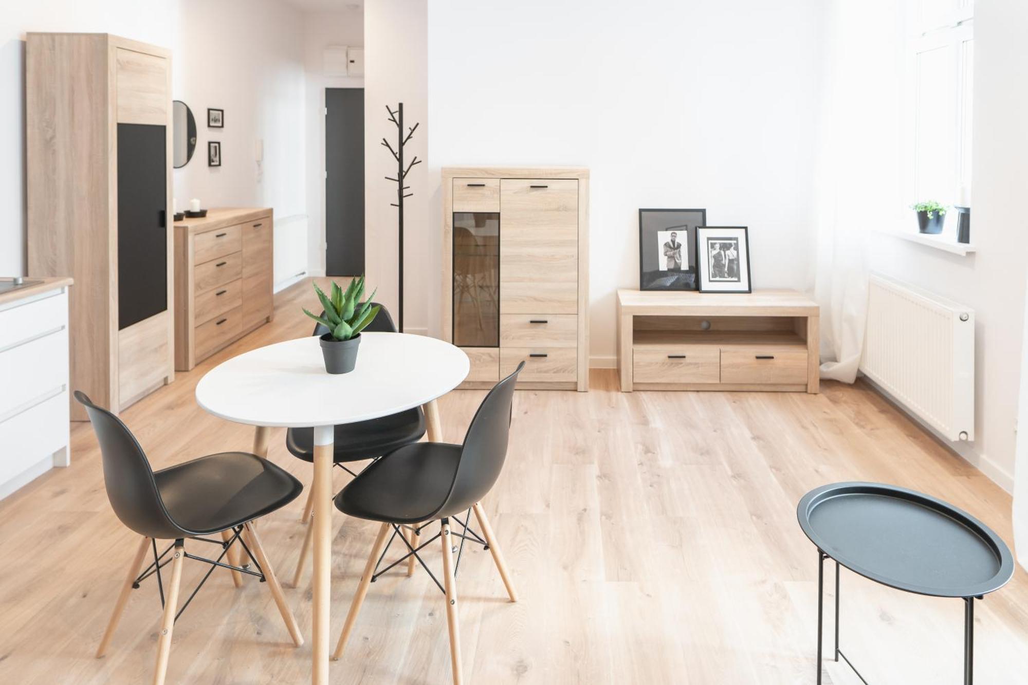 Apartamenty Pamiatkowa 11, 2 Rooms, Self Check In 24H Poznań Kültér fotó