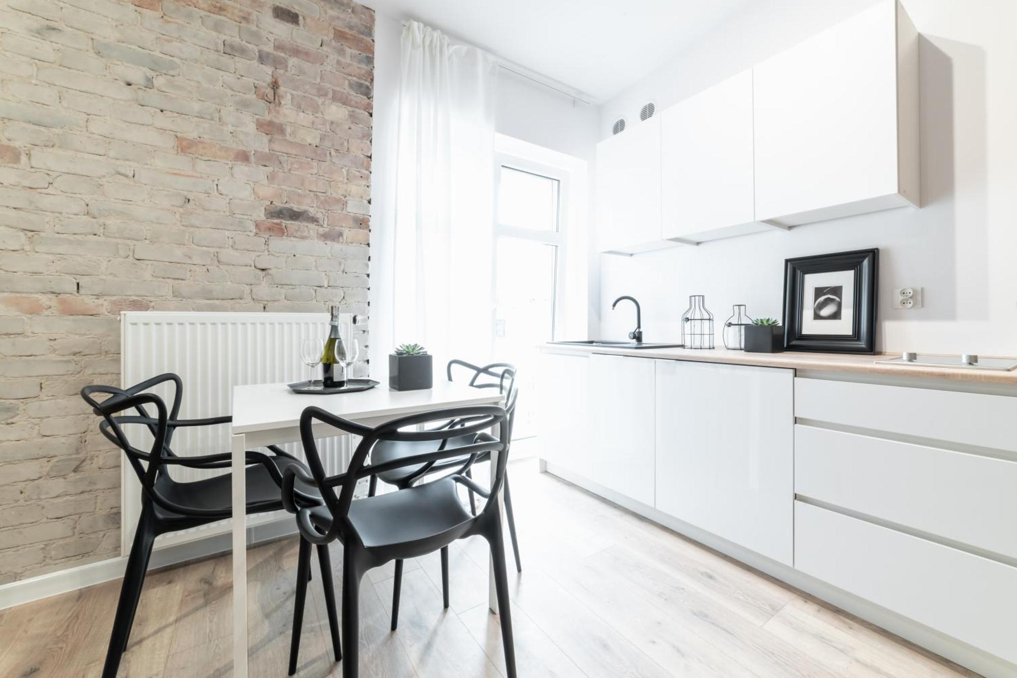 Apartamenty Pamiatkowa 11, 2 Rooms, Self Check In 24H Poznań Kültér fotó